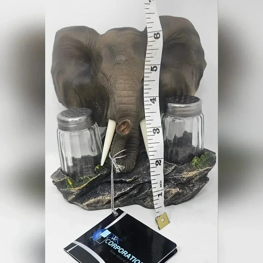 DWK Corp Vintage LMTD Edition Poly Resin Hand Painted Elephant Salt & Pepper Set